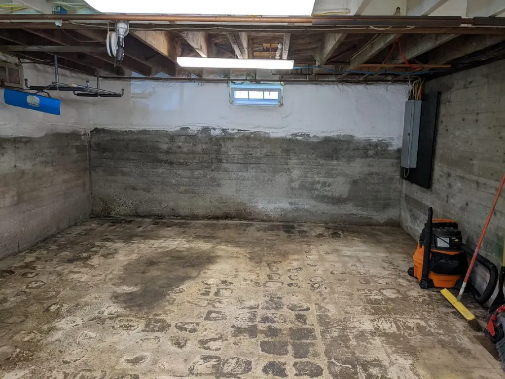 11 Winchester Street Fairfield ME 04937