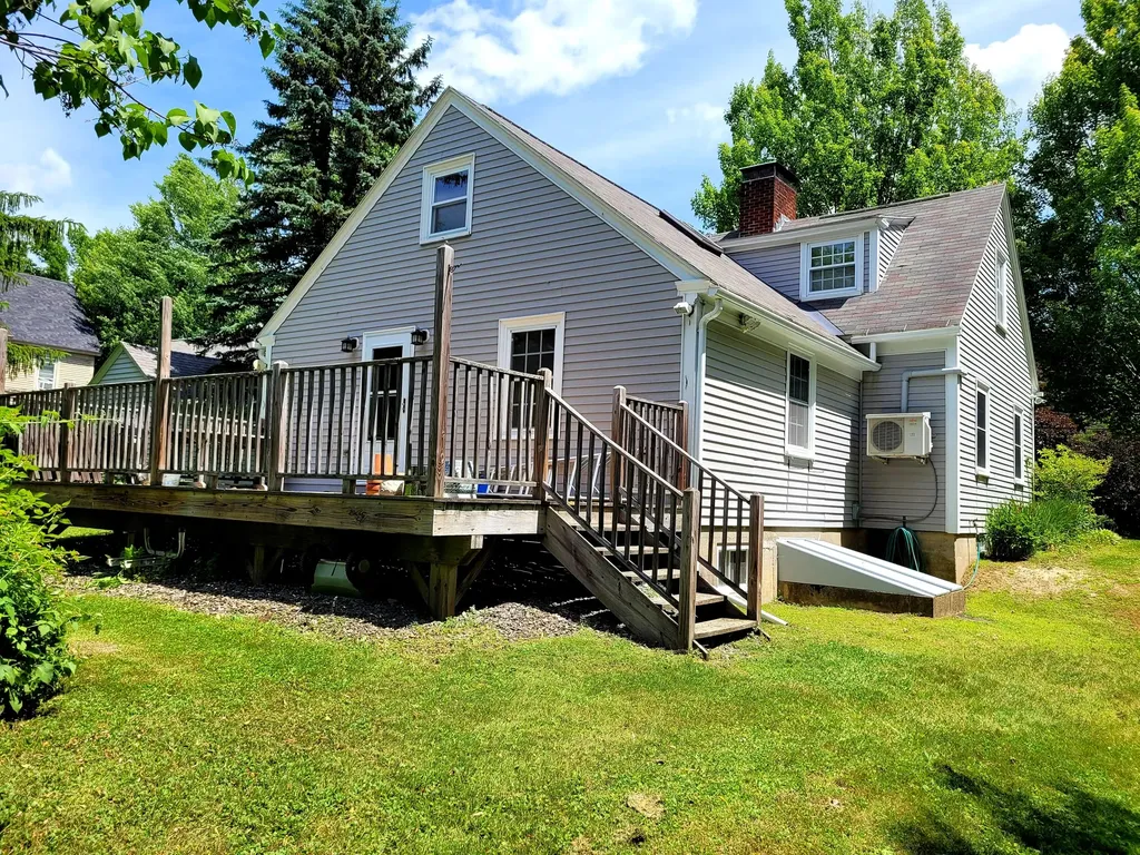11 Winchester Street Fairfield ME 04937