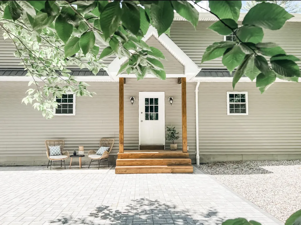 40 Trickey Pond Road Naples ME 04055