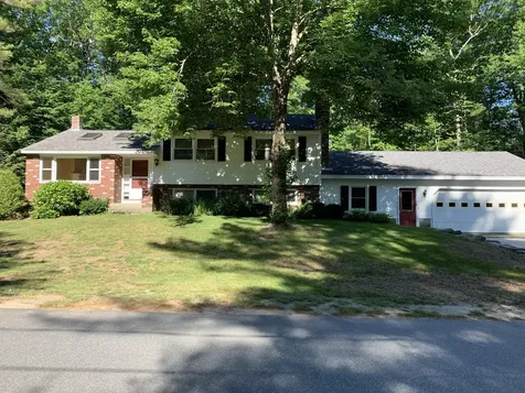 7 Sokokis Circle Topsham ME 04086