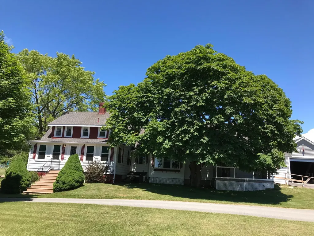442 S Deer Isle Road Deer Isle ME 04627