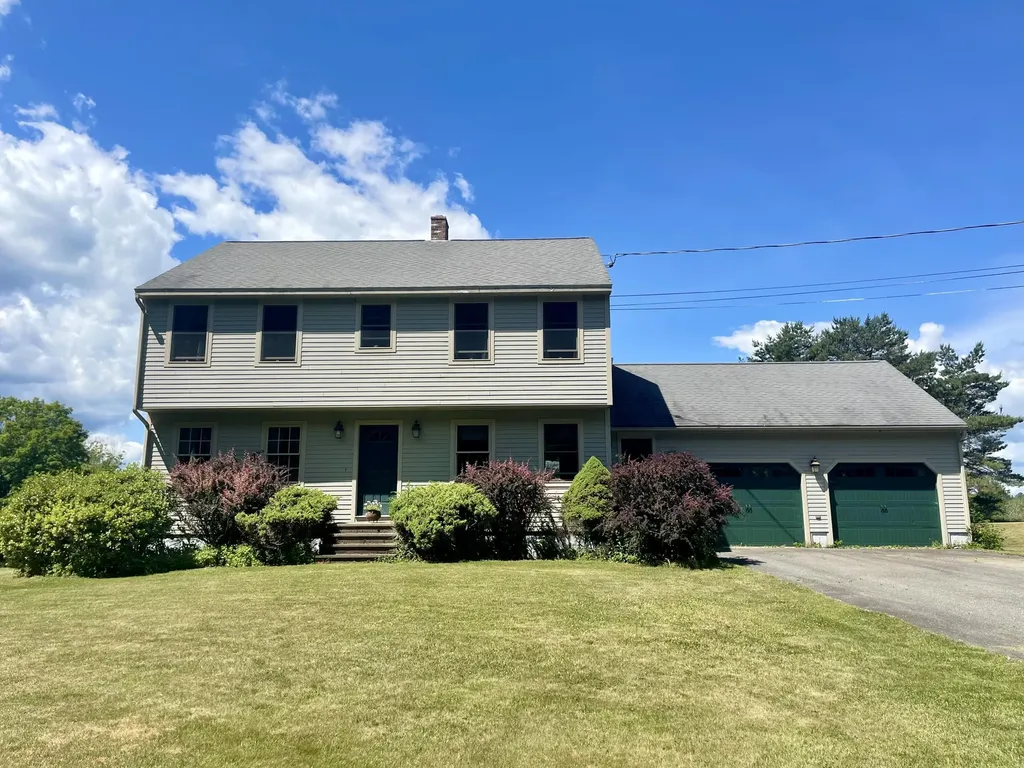 4 Mahlon Avenue Gorham ME 04038