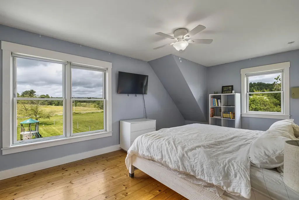 64 Cole Road Union ME 04862