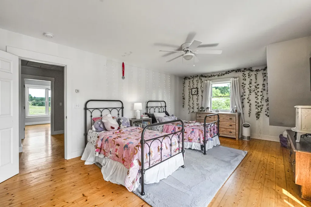 64 Cole Road Union ME 04862