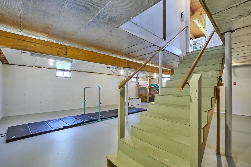 64 Cole Road Union ME 04862