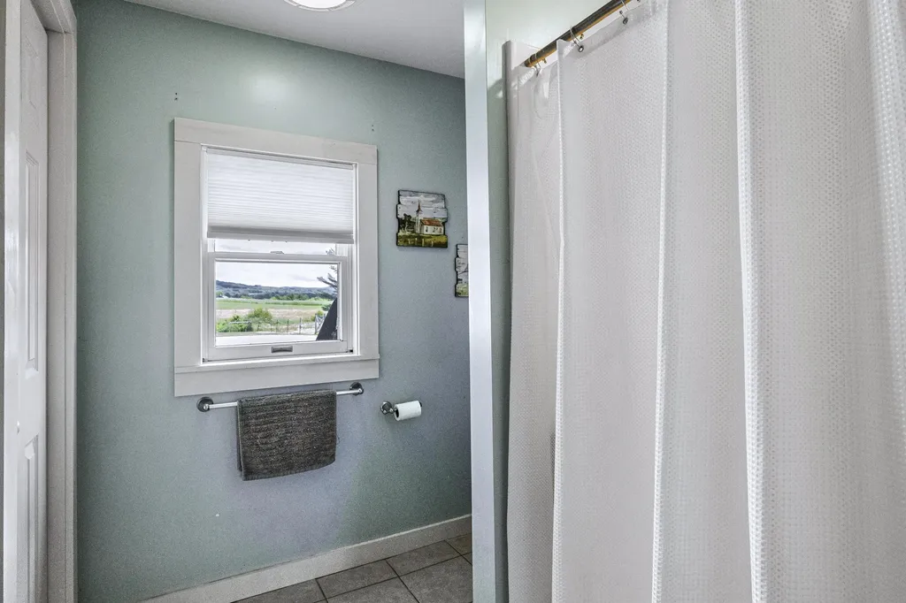 64 Cole Road Union ME 04862