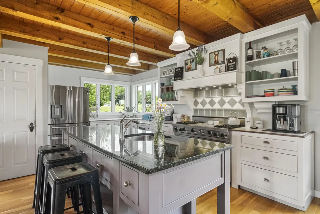 64 Cole Road Union ME 04862