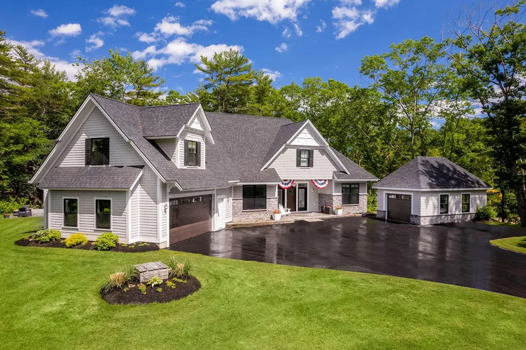 64 Pine Mountain Road York ME 03902