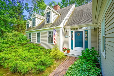 12 Lockwood Drive Kennebunk ME 04043
