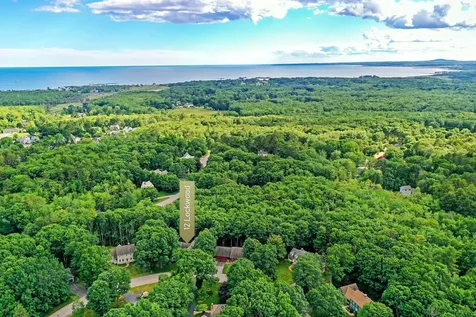 12 Lockwood Drive Kennebunk ME 04043