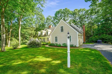 12 Lockwood Drive Kennebunk ME 04043