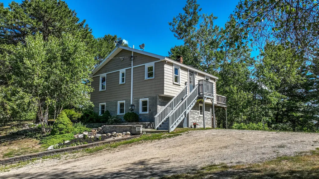 70 Royal Coachman Way Shapleigh ME 04076