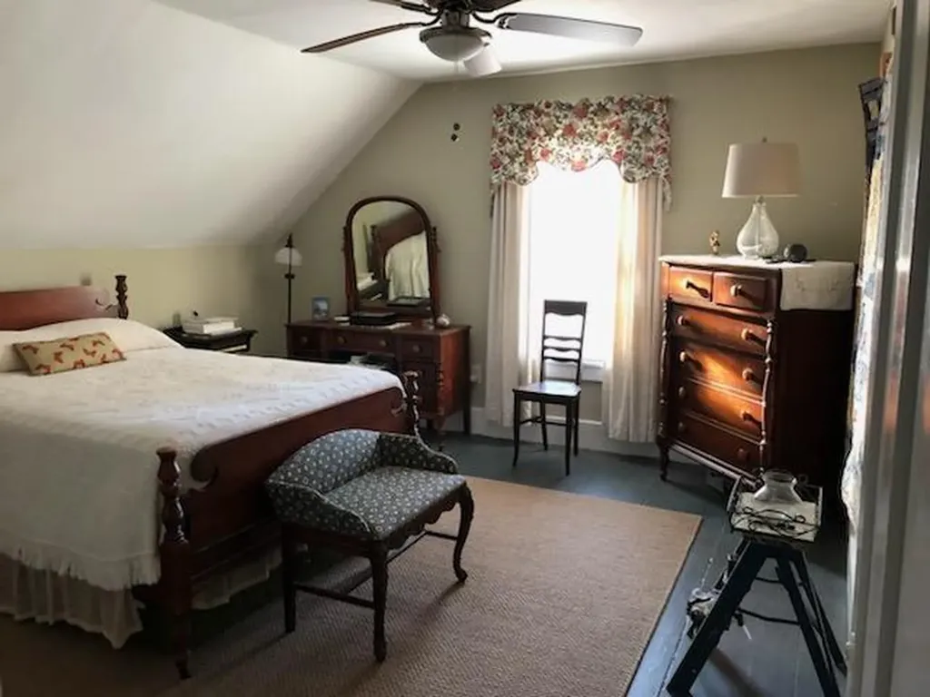 452 North Street Calais ME 04619