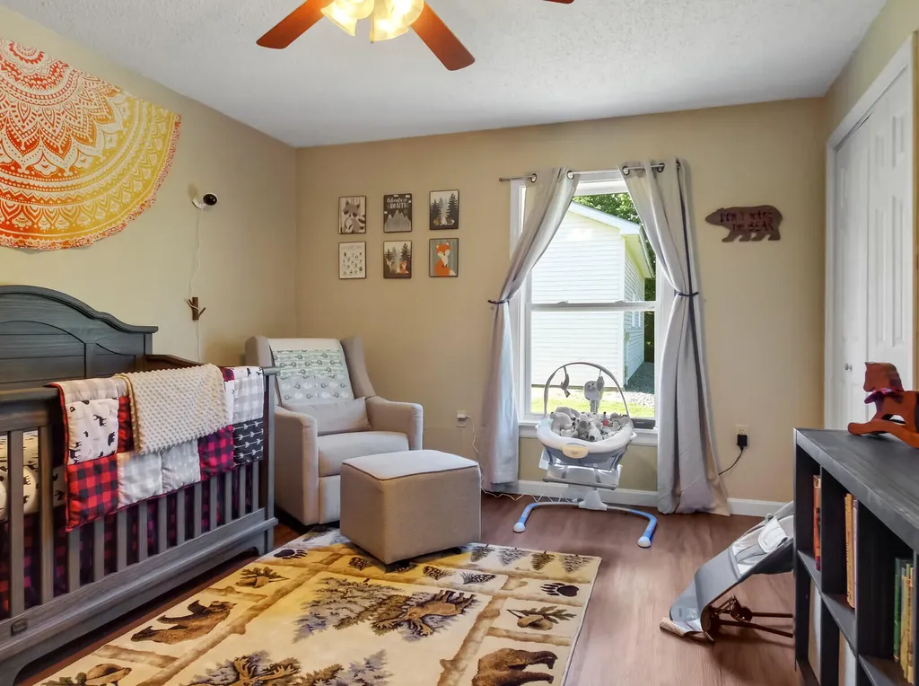 6 Kennedy Drive Palmyra ME 04965