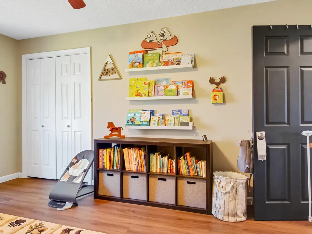6 Kennedy Drive Palmyra ME 04965
