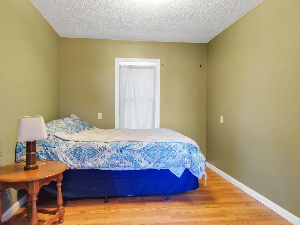 6 Kennedy Drive Palmyra ME 04965