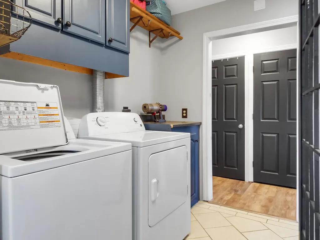 6 Kennedy Drive Palmyra ME 04965