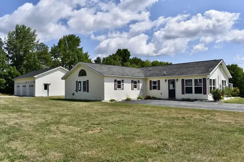 6 Kennedy Drive Palmyra ME 04965