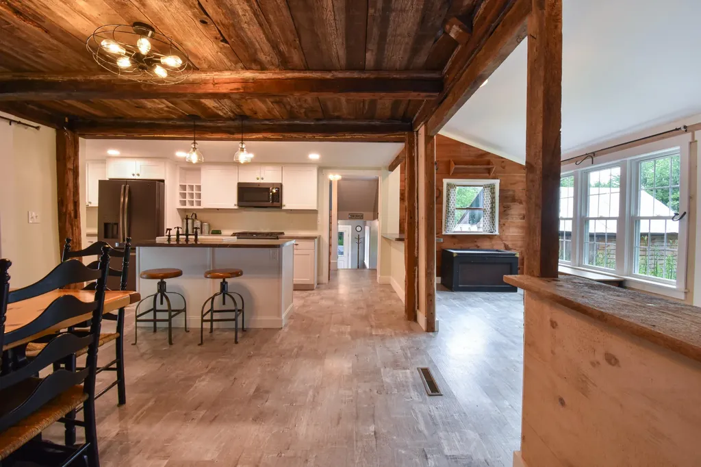 1181 Ridge Road Bowdoinham ME 04008