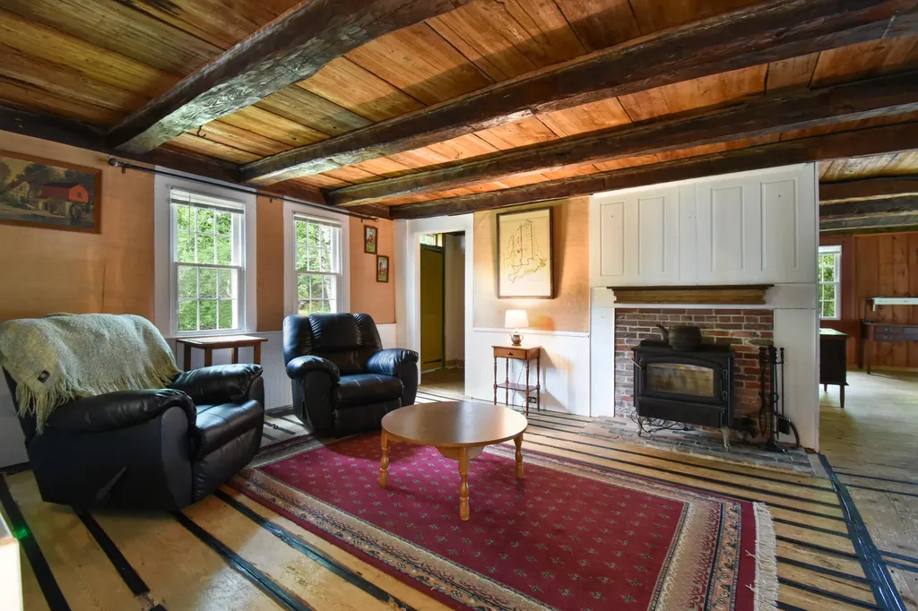 1181 Ridge Road Bowdoinham ME 04008