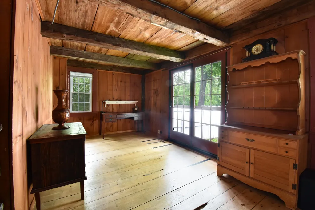 1181 Ridge Road Bowdoinham ME 04008