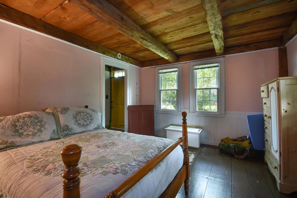 1181 Ridge Road Bowdoinham ME 04008