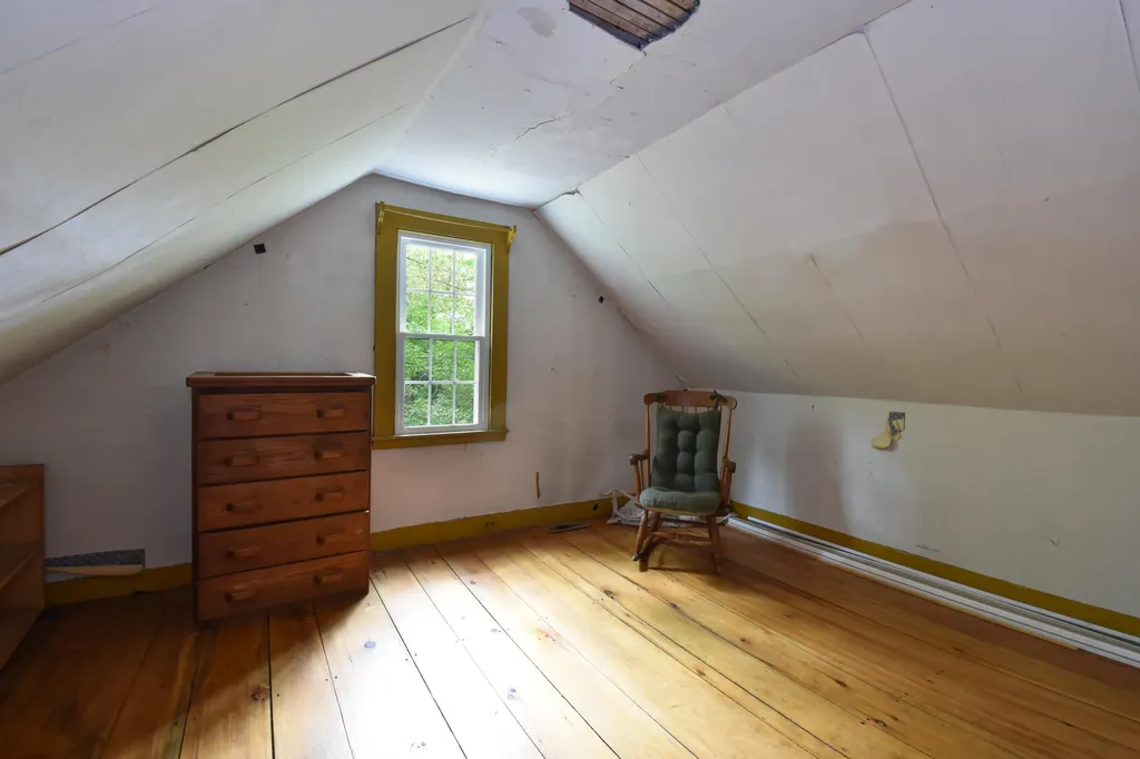 1181 Ridge Road Bowdoinham ME 04008