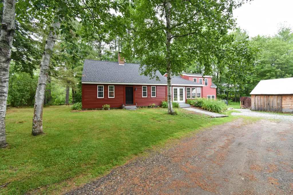 1181 Ridge Road Bowdoinham ME 04008