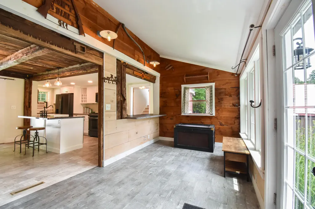 1181 Ridge Road Bowdoinham ME 04008