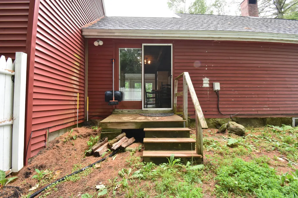 1181 Ridge Road Bowdoinham ME 04008