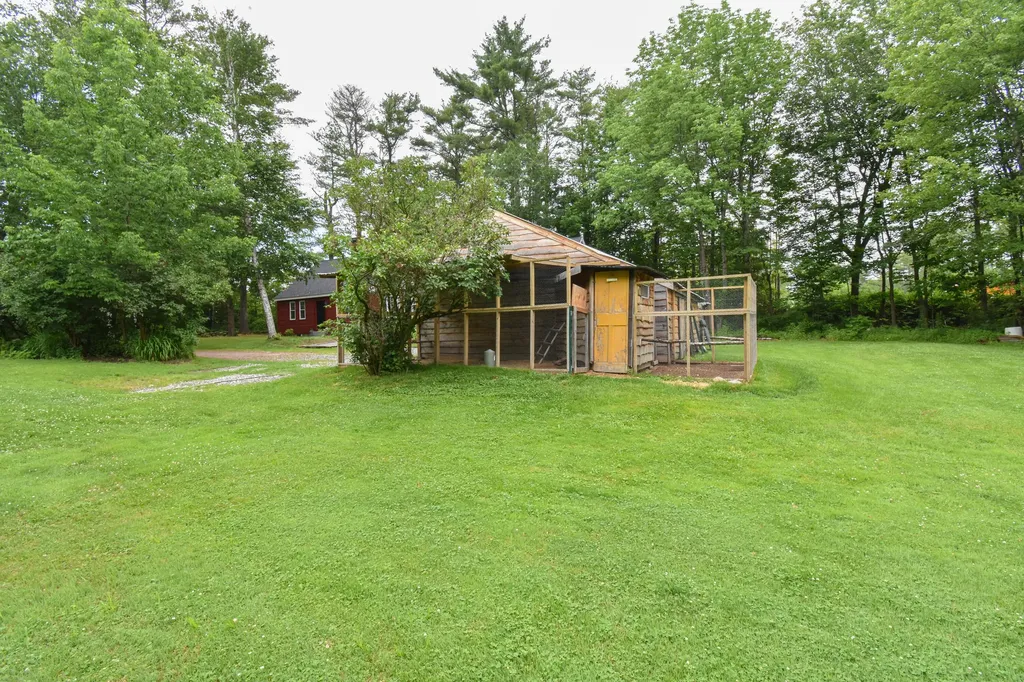 1181 Ridge Road Bowdoinham ME 04008