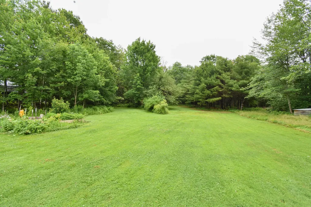 1181 Ridge Road Bowdoinham ME 04008
