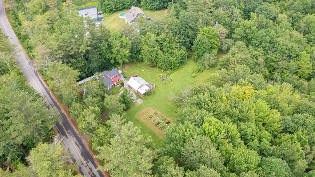 1181 Ridge Road Bowdoinham ME 04008