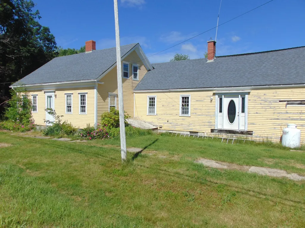 766 Brunswick Road Richmond ME 04357