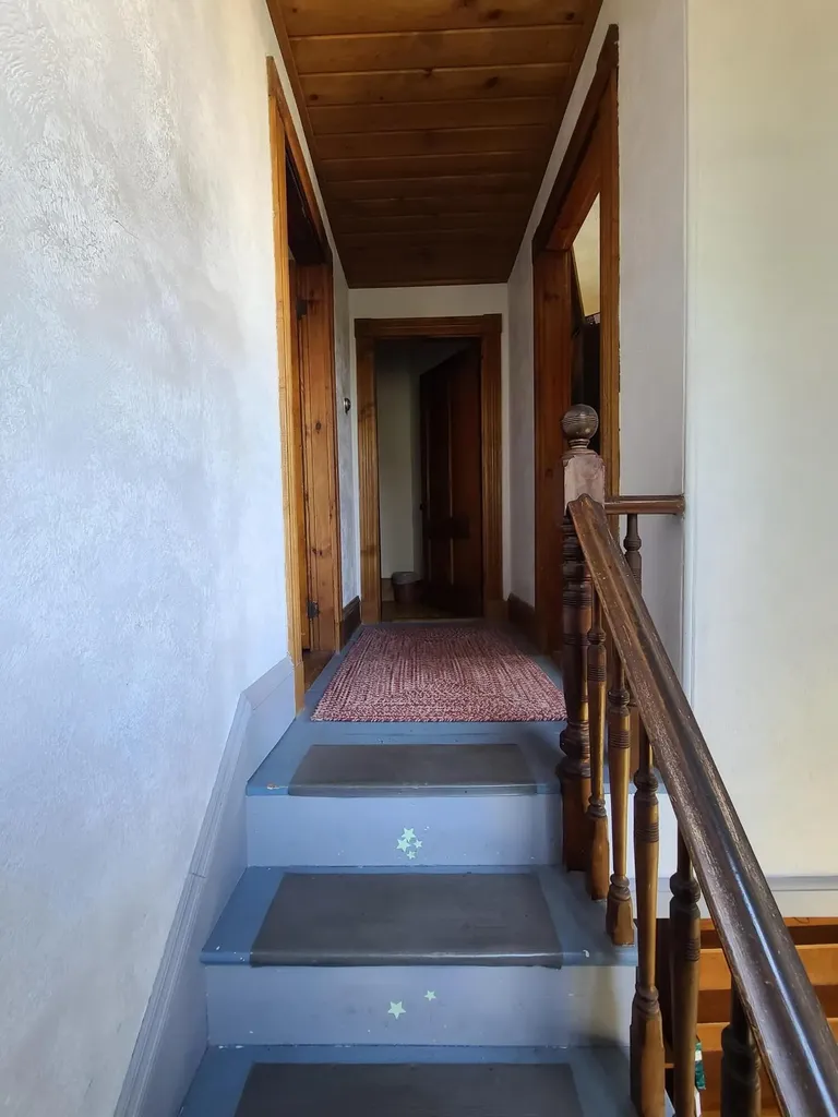 518 Main Street Oxford ME 04270