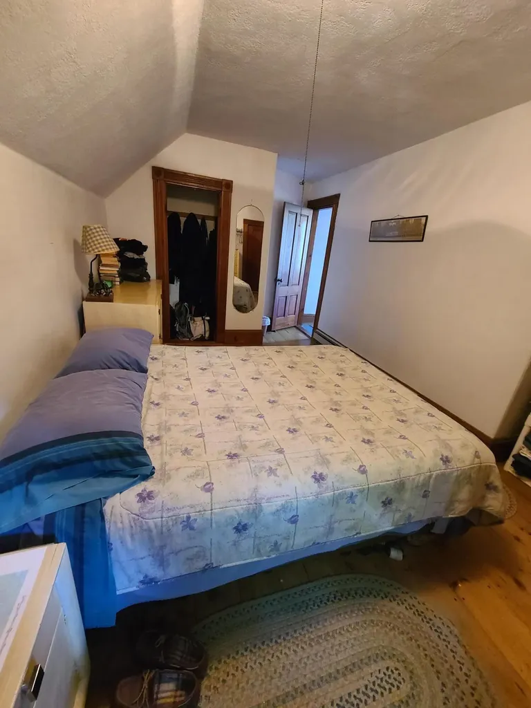 518 Main Street Oxford ME 04270