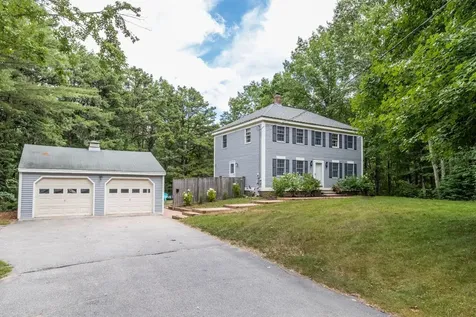 39 Middle Road Kennebunk ME 04043