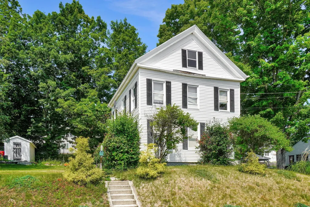 258 Front Street Richmond ME 04357