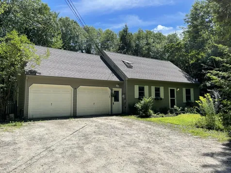 8 Harmony Drive Standish ME 04084