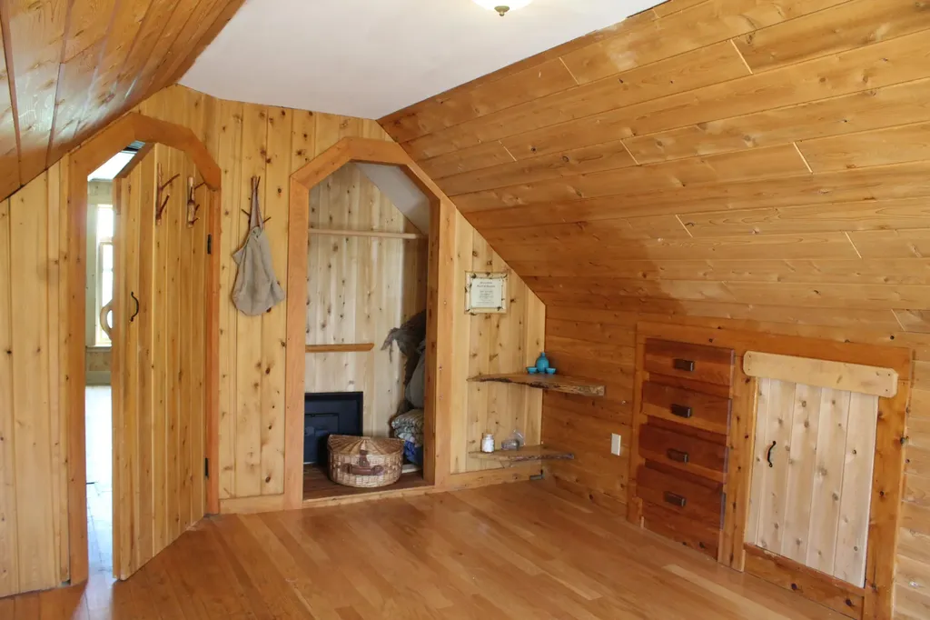 445 Bassett Road Winslow ME 04901