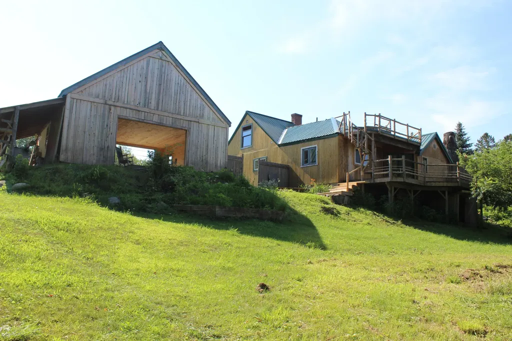 445 Bassett Road Winslow ME 04901
