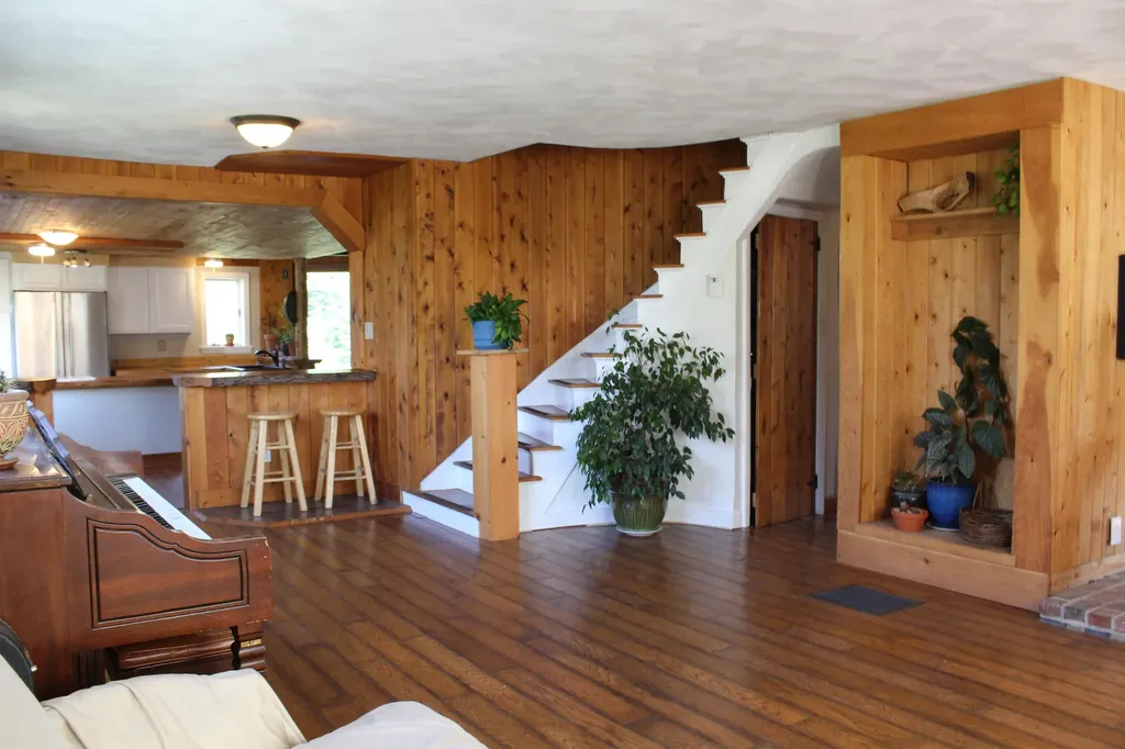 445 Bassett Road Winslow ME 04901
