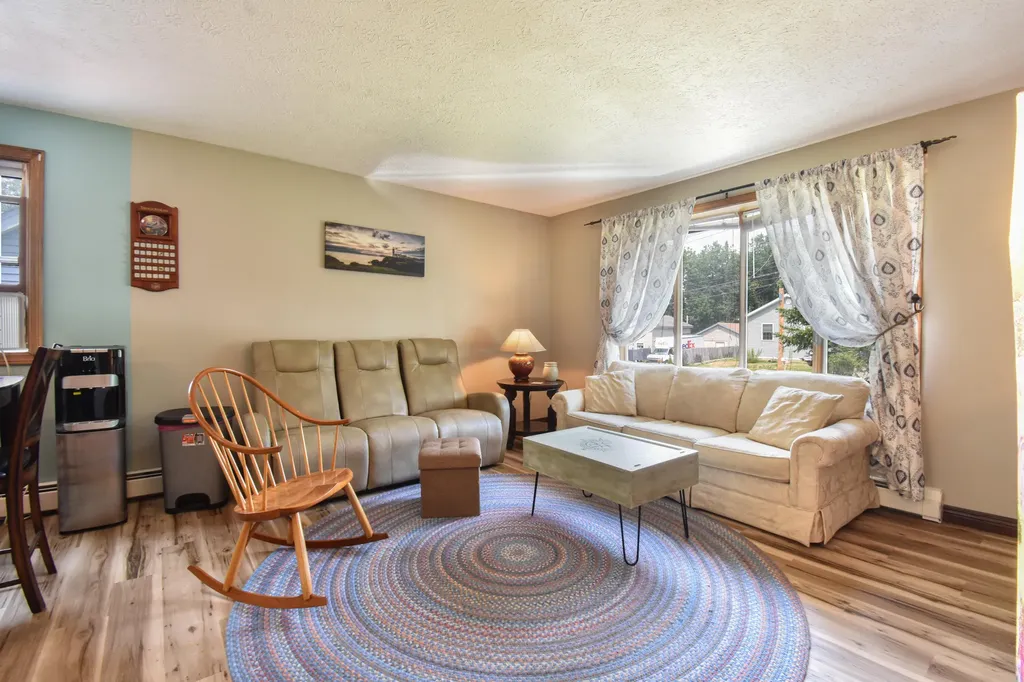 565 Sabattus Road Sabattus ME 04280