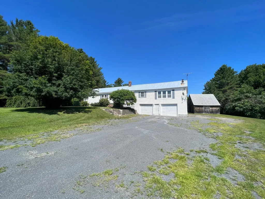 162 Athens Road Harmony ME 04942