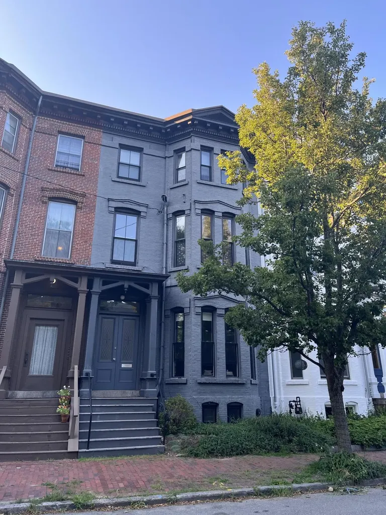5 Carroll Street Portland ME 04102