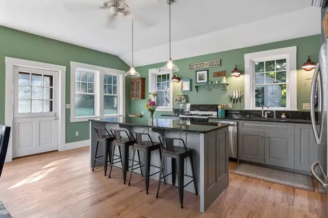 17 Old South Road South Berwick ME 03908