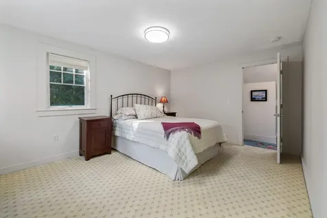 17 Old South Road South Berwick ME 03908