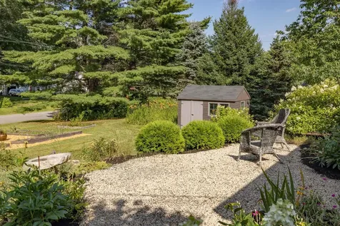 17 Old South Road South Berwick ME 03908