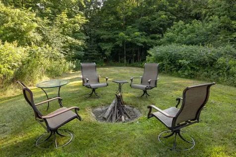 17 Old South Road South Berwick ME 03908