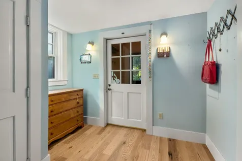 17 Old South Road South Berwick ME 03908